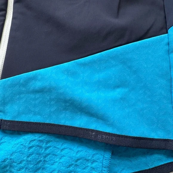 Mammut Women's Blue and Dark Blue Ski Jacket - Picture 10 of 16